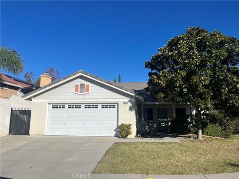 Photo of 10980 Santa Barbara Place, Rancho Cucamonga, CA 91701 (MLS # AR25272072)