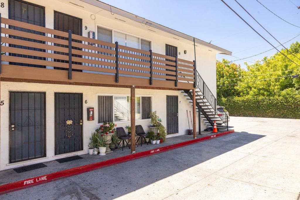 723 Forestdale Avenue