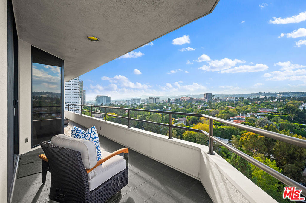 10601 Wilshire Boulevard 1201