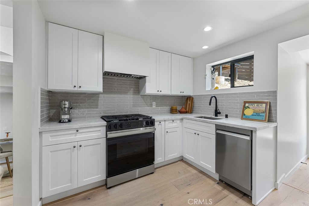 755 Crane Boulevard