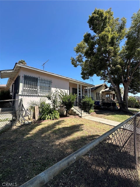 Photo of 3318 Thelma Avenue, Los Angeles, CA 90032 (MLS # WS26128629)