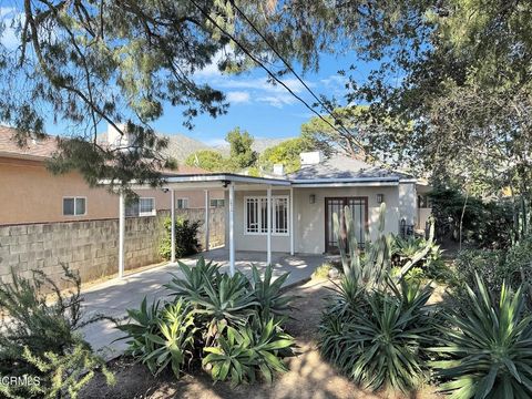 Photo of 10230 Jardine Avenue, Sunland, CA 91040 (MLS # P1-27150)