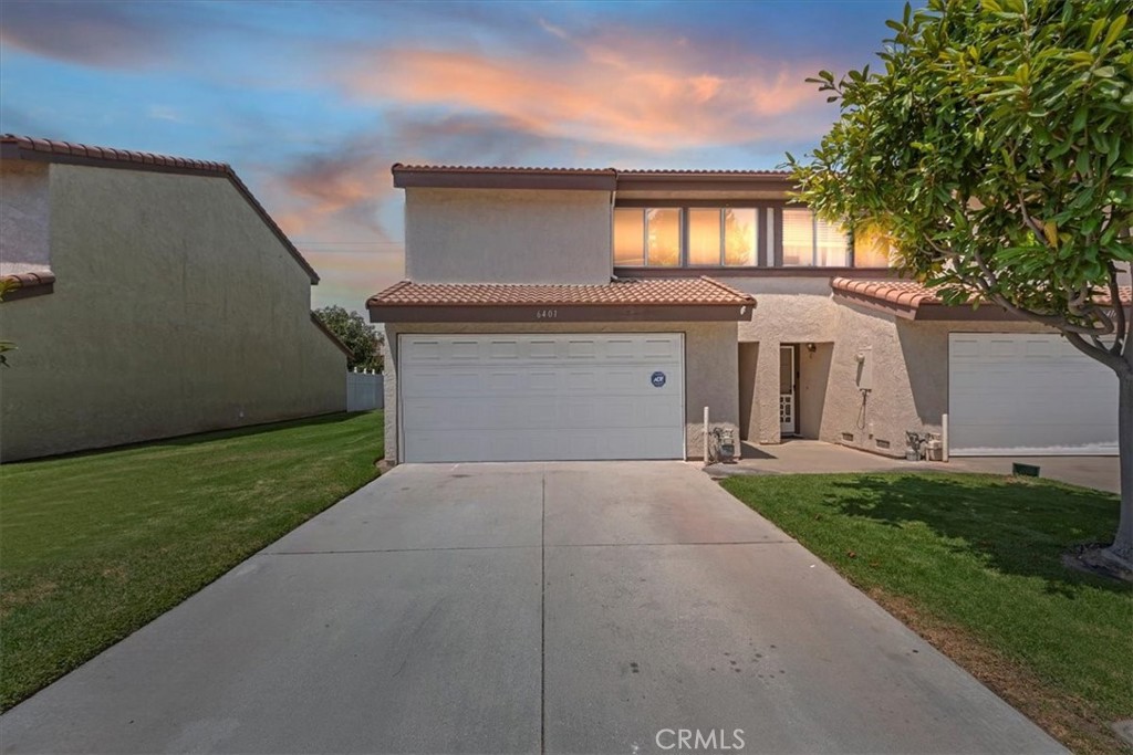 WELCOME TO CYPRESS VILLAS! This beautifully updated end-unit townhome with cathedral ceilings, offers 2 spacious bedrooms, 2 full bathrooms, and 1,221 sq. ft. of stylish living in a quiet, well-maintained community. Freshly painted throughout, this home features brand-new vinyl plank flooring and an inviting open-concept layout. The renovated kitchen showcases new Carrera quartz countertops, a new single-basin stainless steel sink with pull-away faucet, and a suite of brand-new stainless steel appliances including a gas stove, refrigerator, and dishwasher. Recessed LED lighting brightens the kitchen and dining area, which flows seamlessly into the spacious living room with sliding door access to a large private back patio—perfect for outdoor dining, entertaining, or relaxing.
Upstairs, the private primary suite with vaulted ceilings offers a generous walk-in closet and an upgraded en-suite bathroom with new quartz counters, sink, faucet, mirror, and light fixture. The secondary bedroom is generously sized with abundant natural light, and the hallway bath has been updated to match. Additional highlights include an HVAC system for year-round comfort, in-unit laundry, an attached direct-access garage, and access to the community’s gated pool and spa. Located near top-rated Cypress schools, beautiful parks, and great shopping, with low HOA's in a community with infrequent turnover. This turnkey property combines modern upgrades, comfort, and convenience in one perfect package! Don't miss this one!