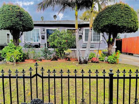 Photo of 3968 & 3970 S Hobart Boulevard, Los Angeles, CA 90062 (MLS # SW25271856)