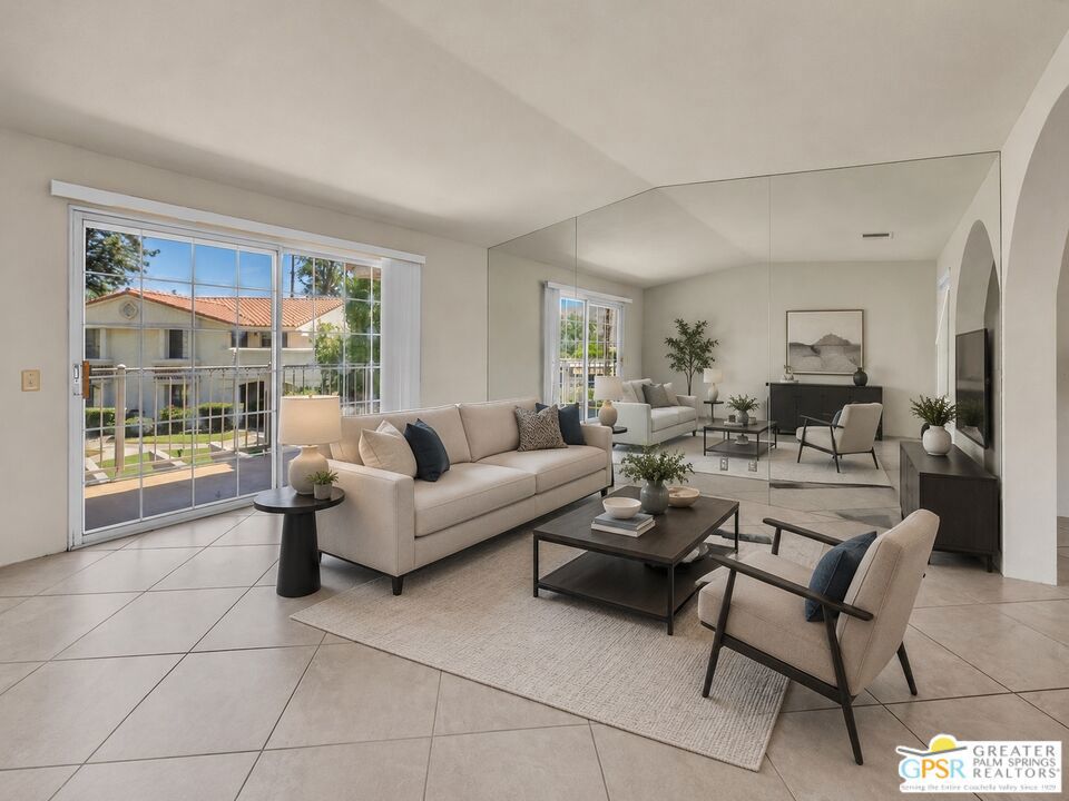 505 S Farrell Drive G42