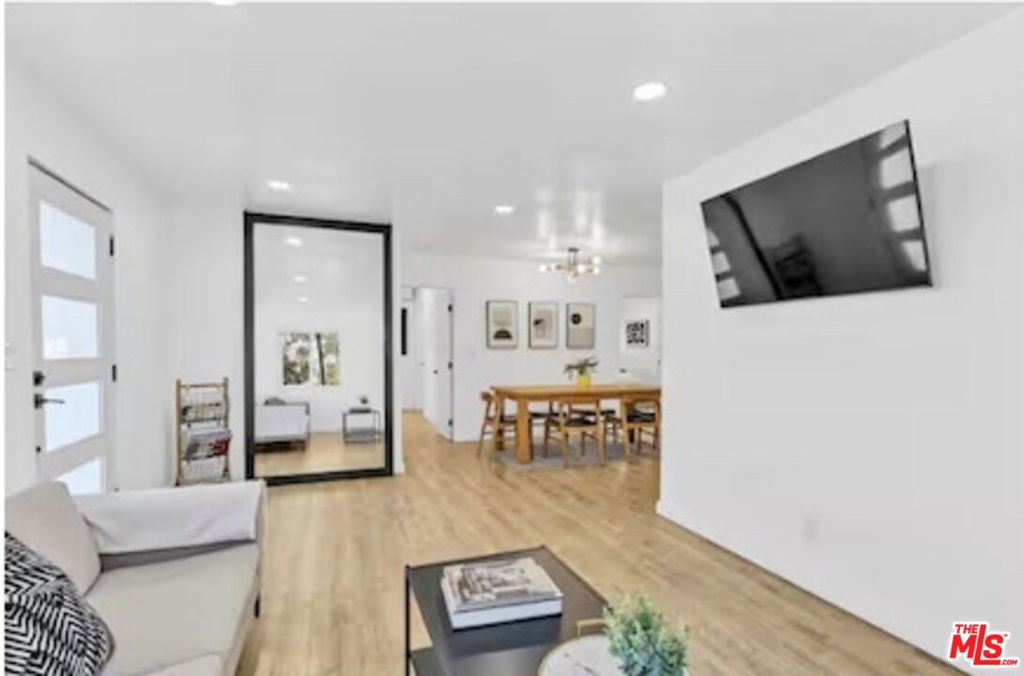 4195 San Miguel Avenue