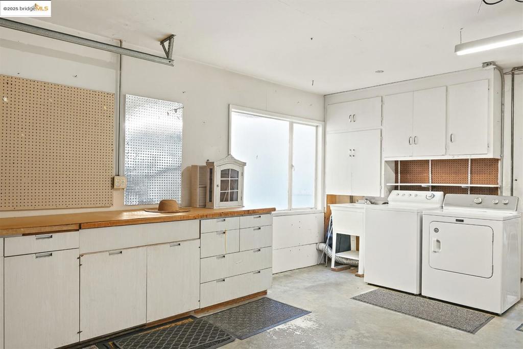 LE BRUN ESTATES - Residential