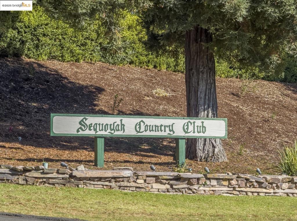 LE BRUN ESTATES - Residential