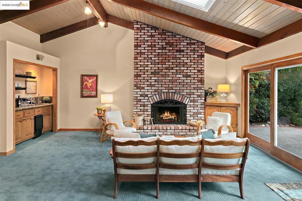 LE BRUN ESTATES - Residential