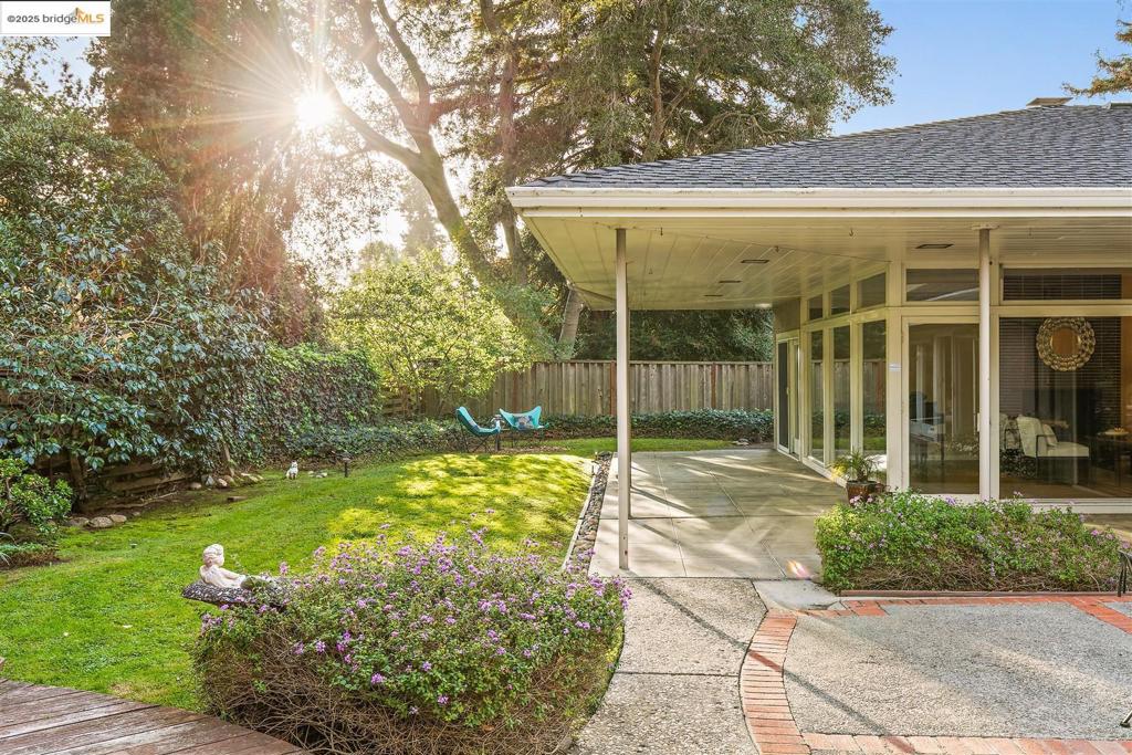 LE BRUN ESTATES - Residential