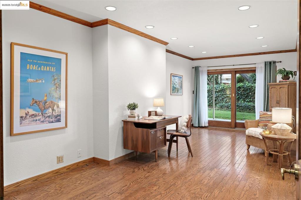 LE BRUN ESTATES - Residential