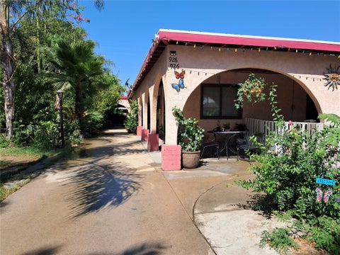 Photo of 928 & 926 S Hope Avenue, Ontario, CA 91761 (MLS # IV26207292)
