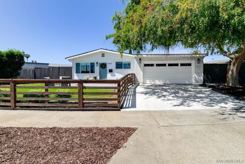 4865 Aberdeen St San Diego CA 92117