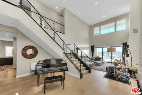 20558 W Overlook Court, Porter Ranch, CA 91326 - MLS#: 26857875
