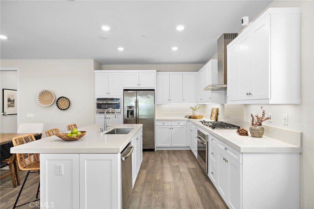28 Ocaso Street 28 Ocaso Street