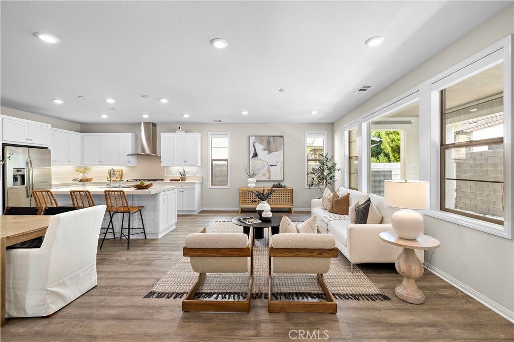 28 Ocaso Street 28 Ocaso Street