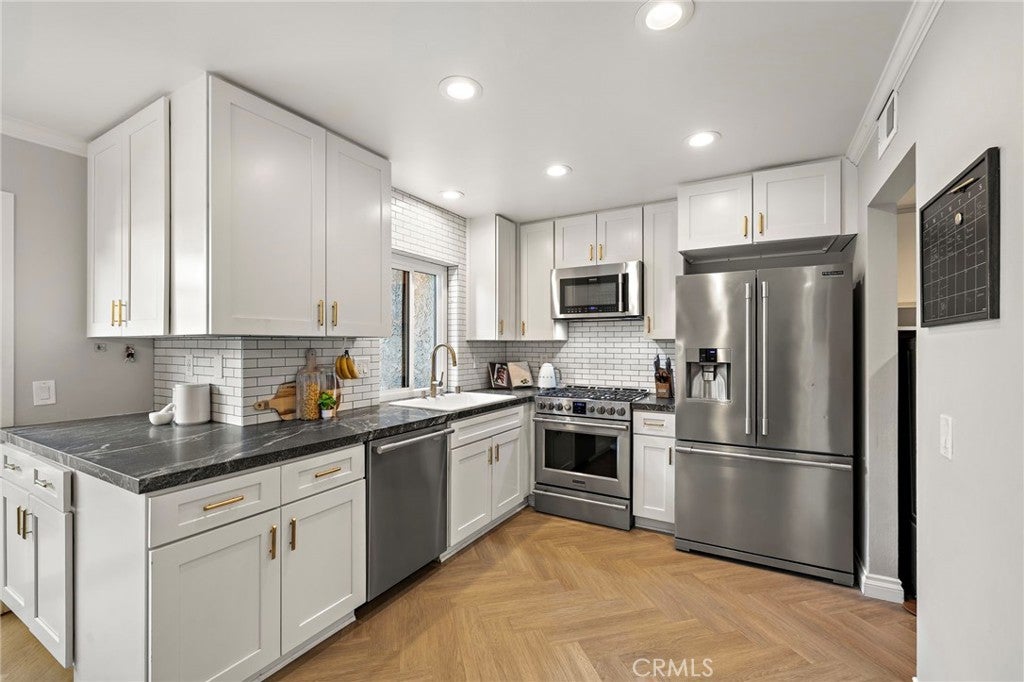 34 Starfish Court 12