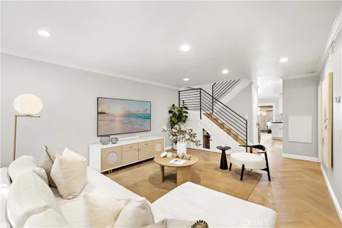 MLS: NP26215055