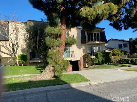 Photo of 6164 S Pacific Coast Hwy, Redondo Beach, CA 90277 (MLS # SB26171394)