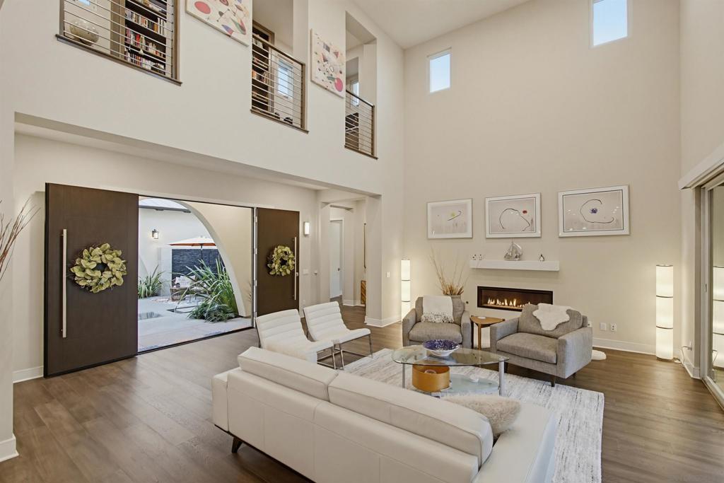 6431 Meadowbrush