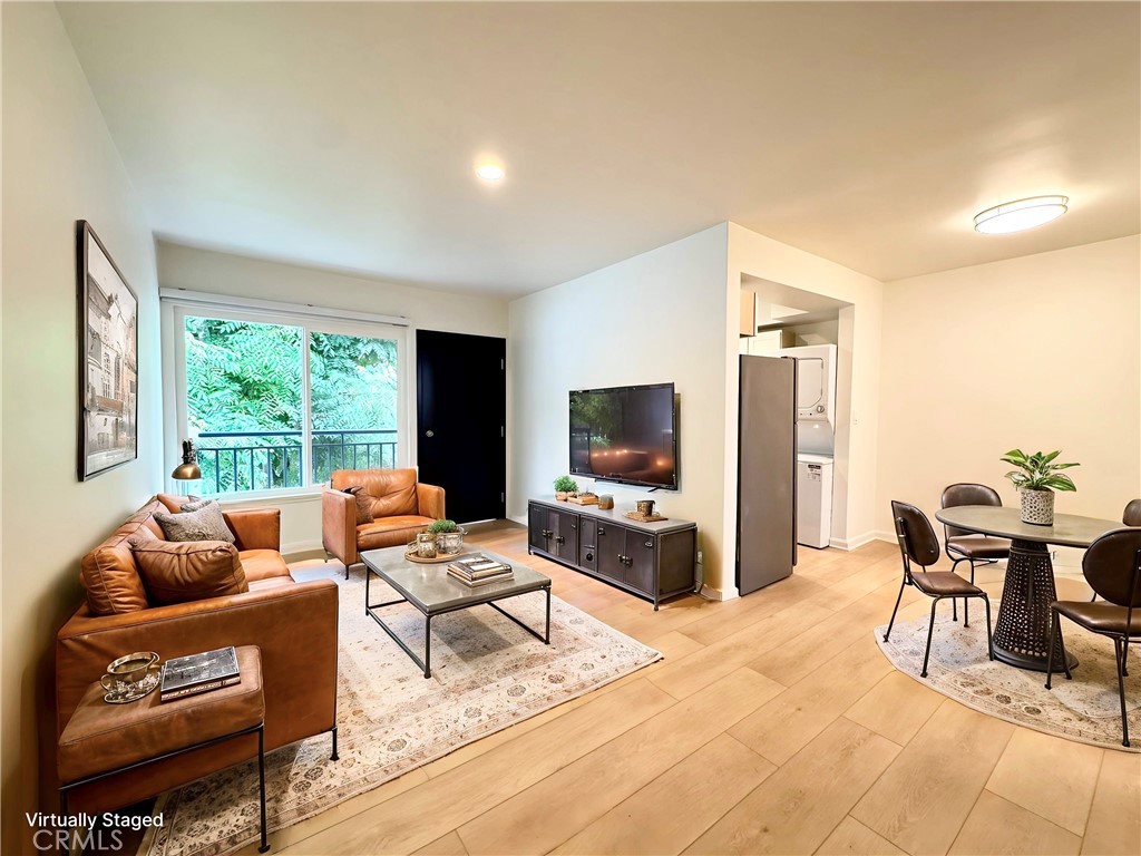 Available now – Beautifully upgraded 1 bed, 1 bath apartment in the heart of Pasadena’s Playhouse District. This fully renovated unit features luxury vinyl flooring, recessed lighting, a modern kitchen with quartz countertops and stainless steel appliances, a completely remodeled bathroom, and a new in-unit washer/dryer combo. Enjoy mini-split A/C and heating, ample closet space, and one assigned parking space in a secure 14-unit complex. Optional private storage room available for rent. Walkable to gym, supermarkets, cafes and more. Minutes from Caltech, PCC, and ArtCenter. Don’t miss this rare opportunity!