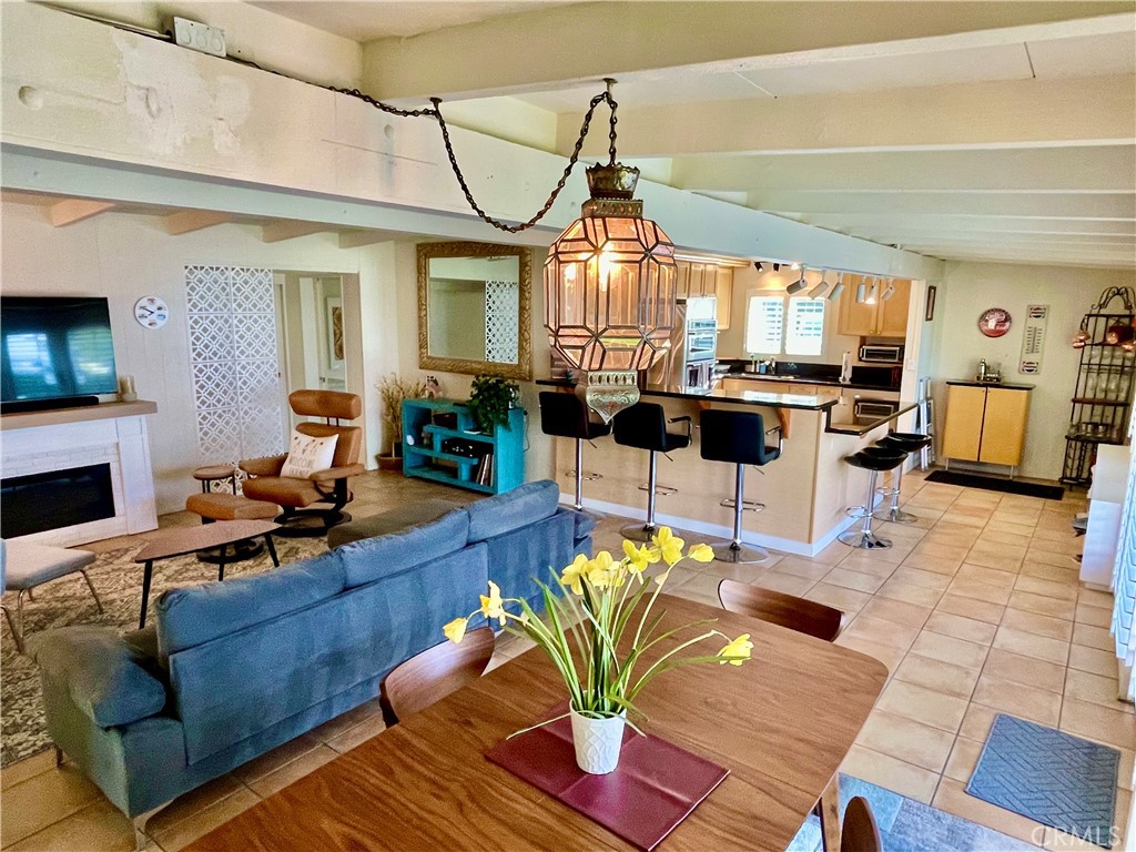 Thunderbird Palms (32203) - Residential