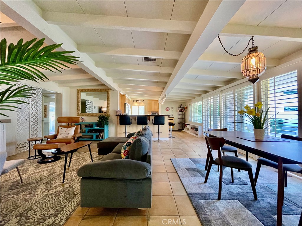 Thunderbird Palms (32203) - Residential