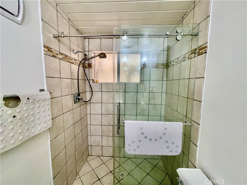 Thunderbird Palms (32203) - Residential