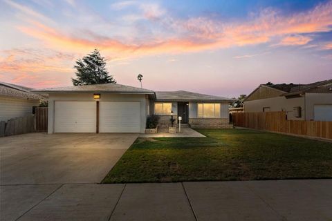 Photo of 641 Main Street, Soledad, CA 93960 (MLS # ML82024598)