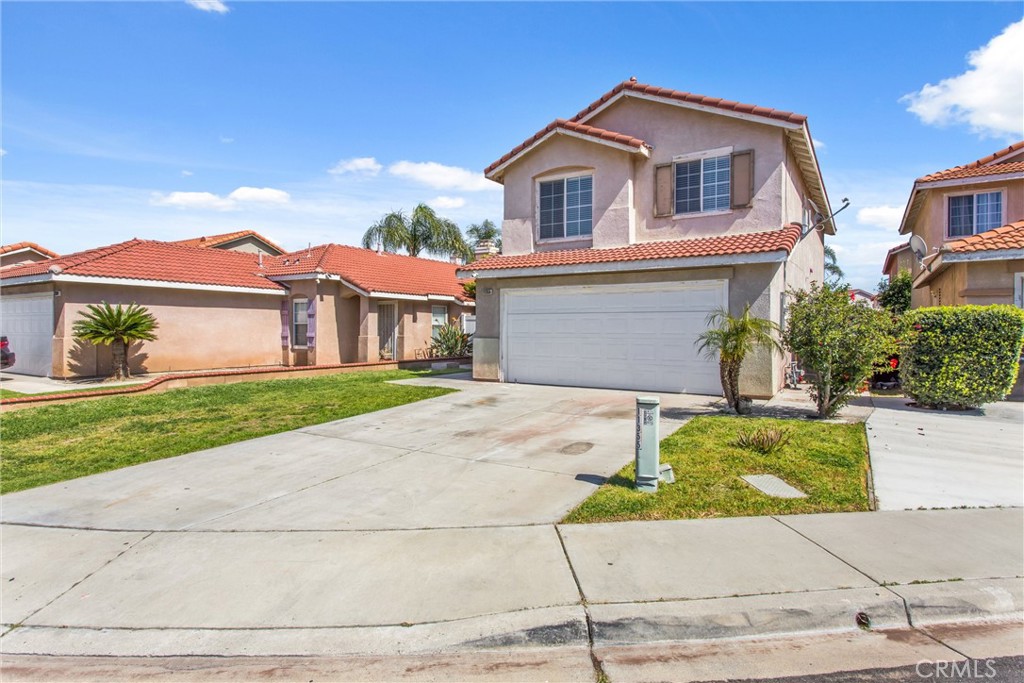 11355 Tondela Street