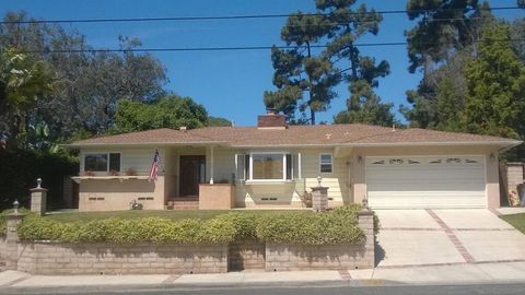 Photo of 510 Tarento DR, San Diego, CA 92106 (MLS # 260017725SD)