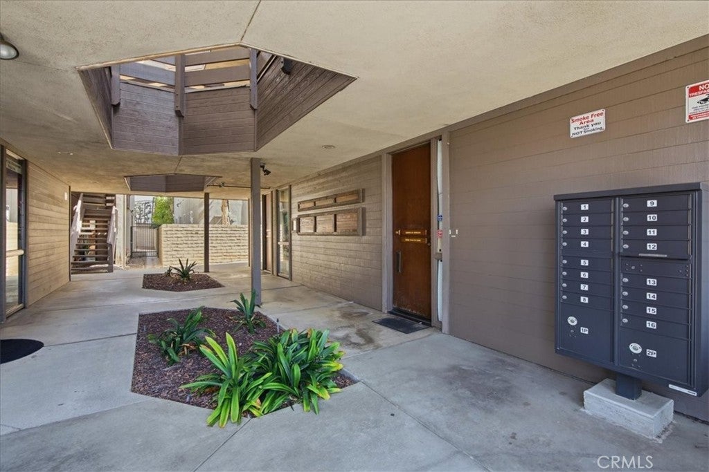 18600 Main Street 285