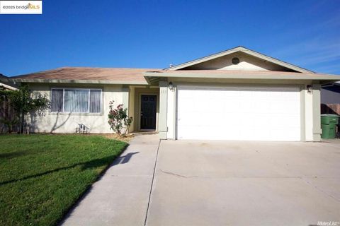 Photo of 359 Pecan Dr Dr, Ripon, CA 95366 (MLS # 41112258) Photo of 359 Pecan Dr Dr, Ripon, CA 95366 (MLS # 41112258)
