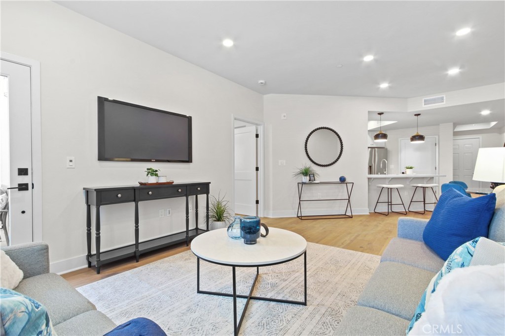 927 Deep Valley Drive 223