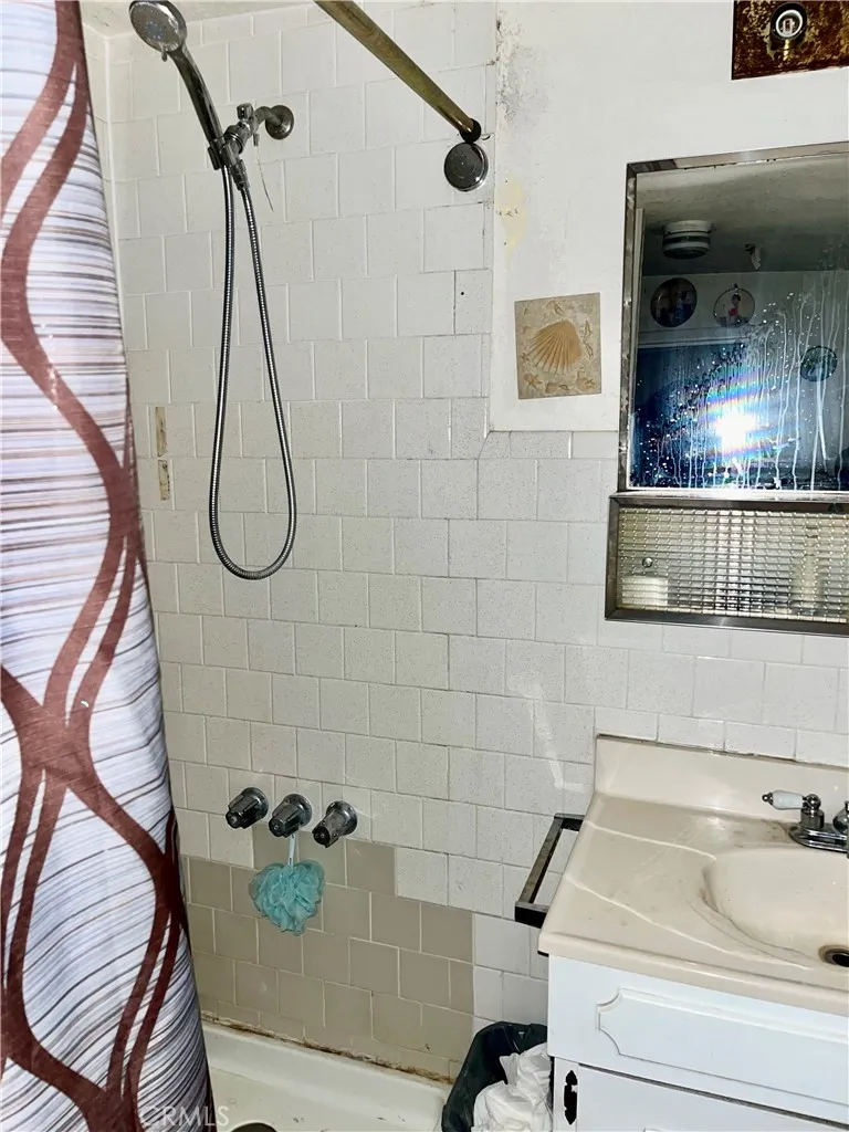 Cherry Valley, California 92223, United States, 3 Bedrooms Bedrooms, ,2 BathroomsBathrooms,Residential,Active,247636