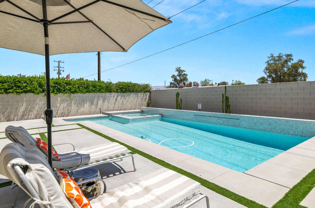 Tahquitz Creek Golf - Residential