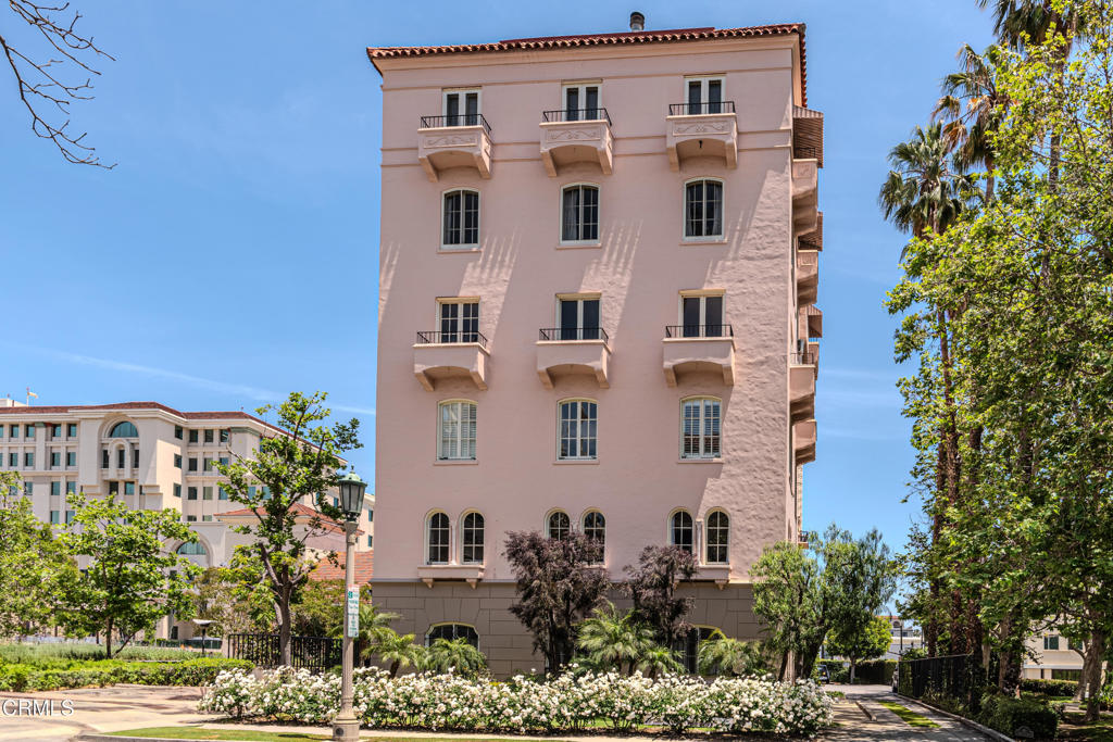 80 N Euclid Avenue 102