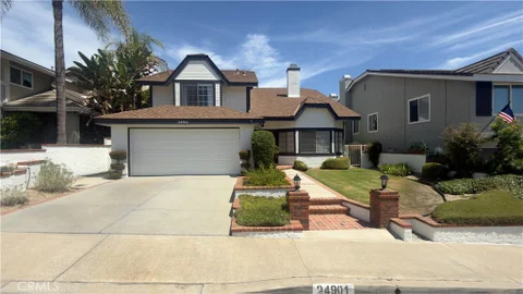 MLS: OC26184427