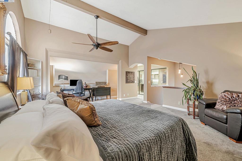 SPRINGWOOD MEAD - Residential