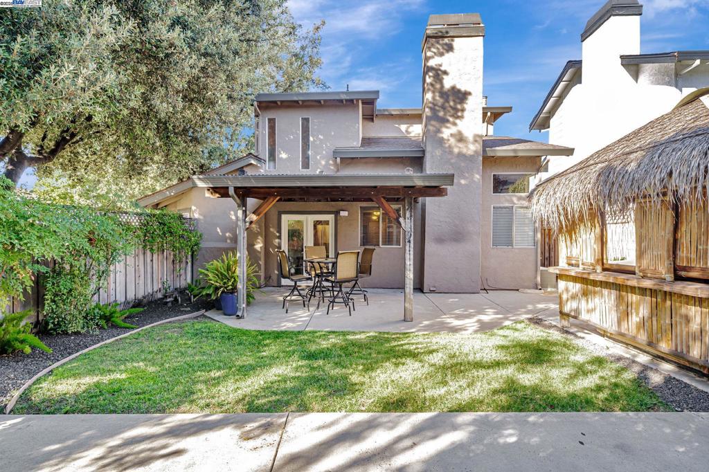 SPRINGWOOD MEAD - Residential