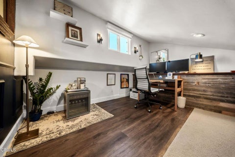 Tiny photo for 4575 Gateshead Bay, Oxnard, CA 93035 (MLS # V1-35480)
