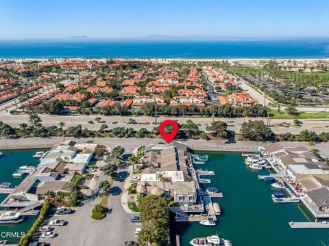 Tiny photo for 4575 Gateshead Bay, Oxnard, CA 93035 (MLS # V1-35480)