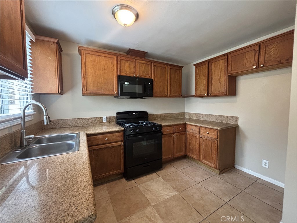 7447 Loma Verde Avenue
