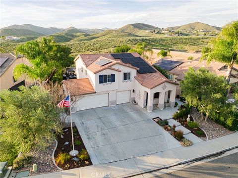 29275 Escalante Menifee CA 92587