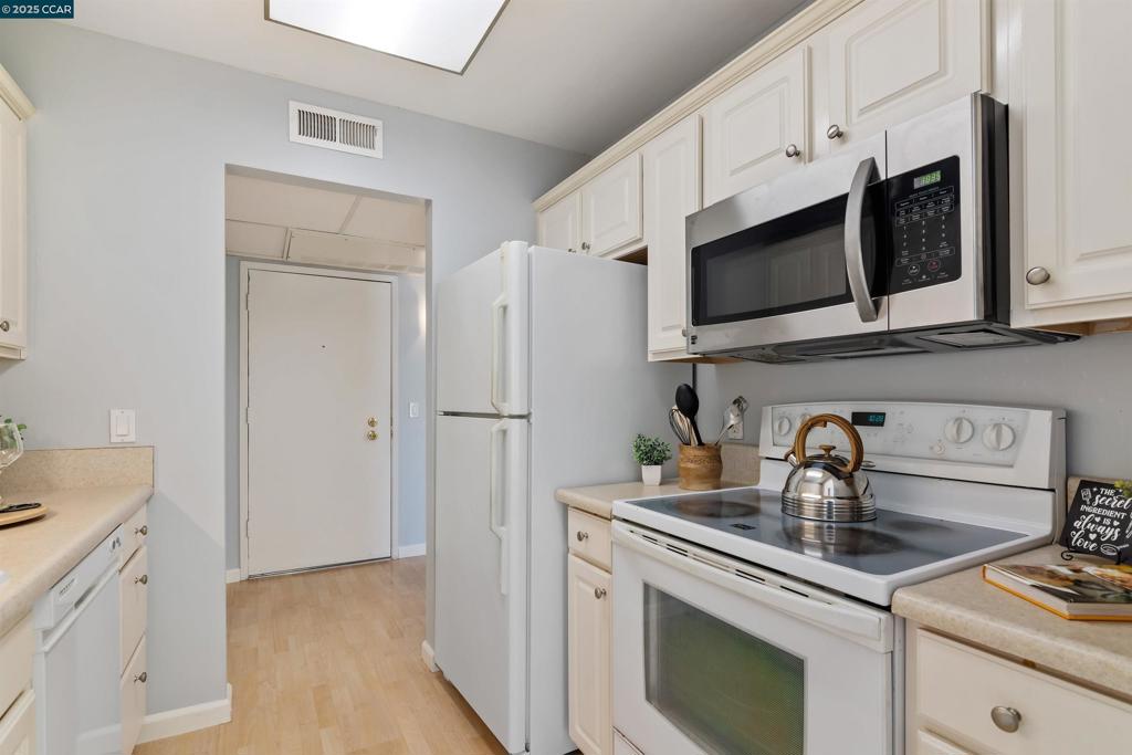 THE KEYS - Residential