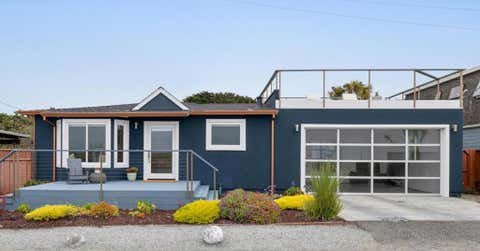 Photo of 817 Railroad Avenue, Half Moon Bay, CA 94019 (MLS # ML82056694)