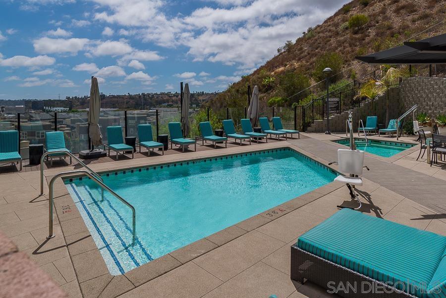 8575 Aspect Dr