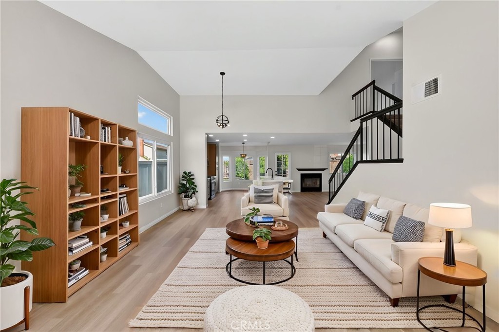 774 Foxwood