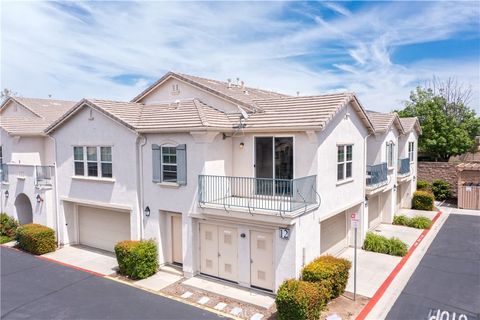 Photo of 36338 Cinzia Ln, Winchester, CA 92596 (MLS # OC26087239)