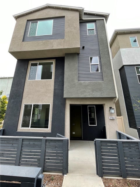 Photo of 2104 Lacy Crossing Drive, Santa Ana, CA 92701 (MLS # OC26161259)